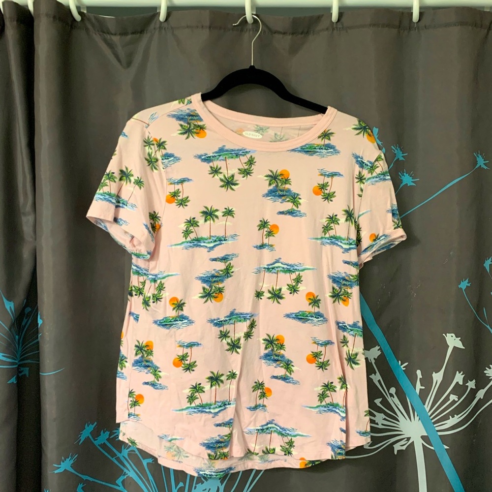old navy tropical tshirt 💖🏝🌺🐠